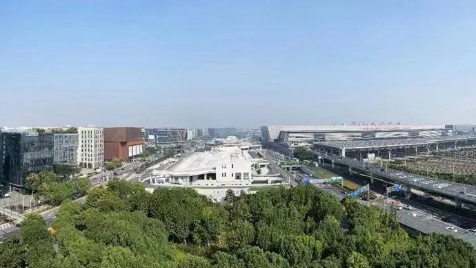 上观新闻：虹桥国际中央商务区闵行片区“人丁”兴旺，前三季度经济增长势头强劲